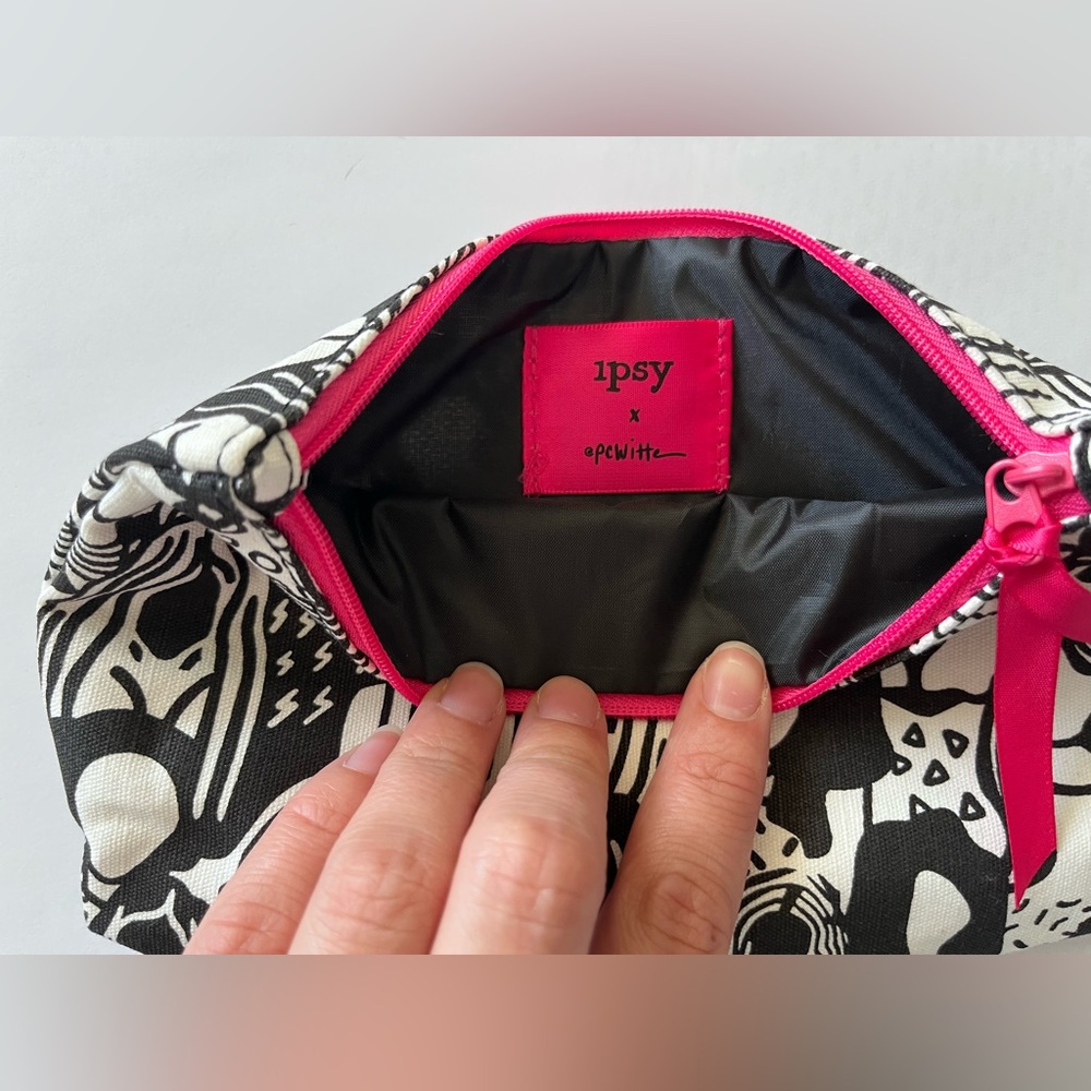 💄3/$12💄 NWOT: IPSY Create Glam Bag - Picture 6 of 6